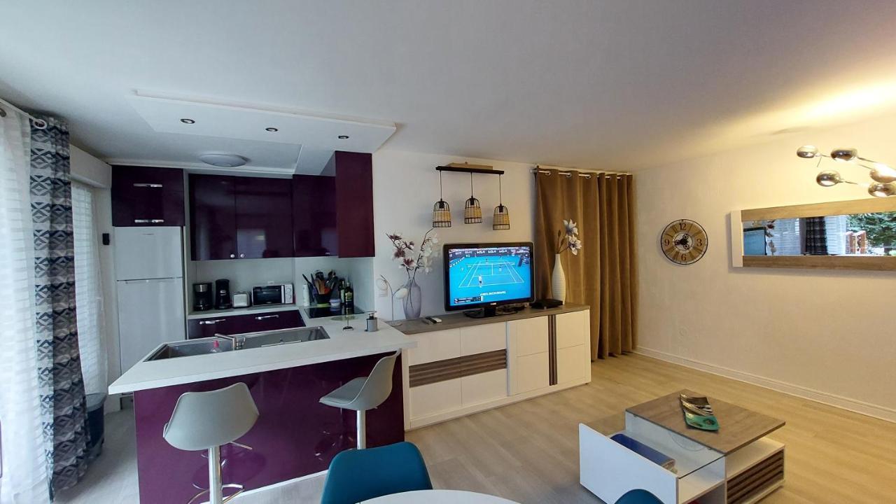Charmant Appartement Residentiel Avec Terrasse, Jardin Privatif Et Piscine A Cannes Кан Екстериор снимка