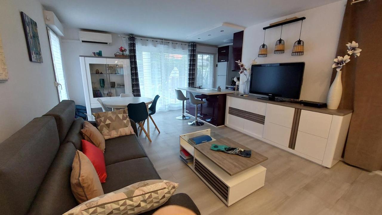 Charmant Appartement Residentiel Avec Terrasse, Jardin Privatif Et Piscine A Cannes Кан Екстериор снимка