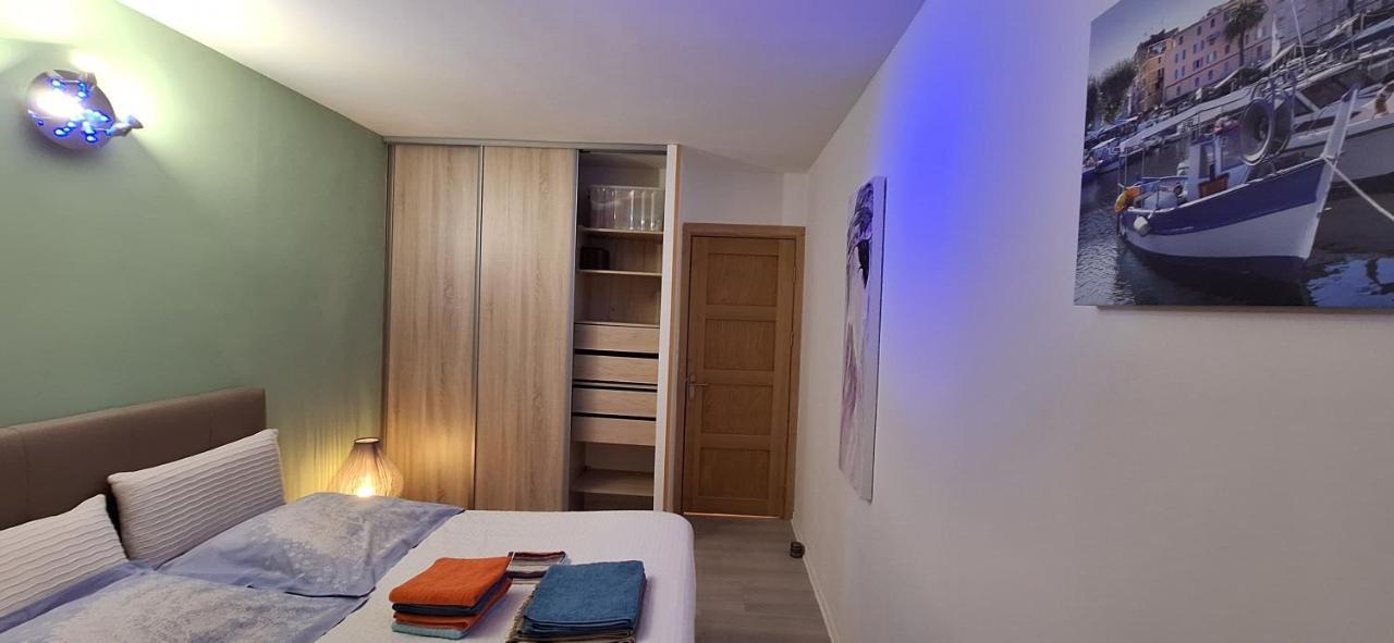 Charmant Appartement Residentiel Avec Terrasse, Jardin Privatif Et Piscine A Cannes Кан Екстериор снимка