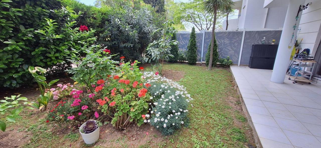 Charmant Appartement Residentiel Avec Terrasse, Jardin Privatif Et Piscine A Cannes Кан Екстериор снимка