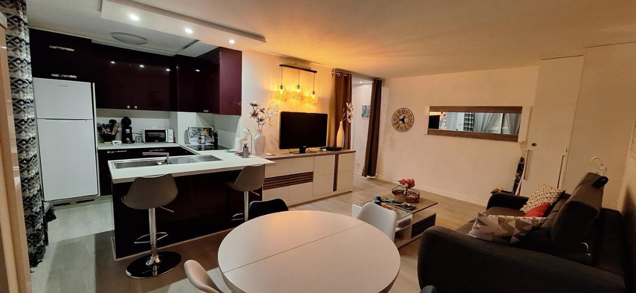 Charmant Appartement Residentiel Avec Terrasse, Jardin Privatif Et Piscine A Cannes Кан Екстериор снимка